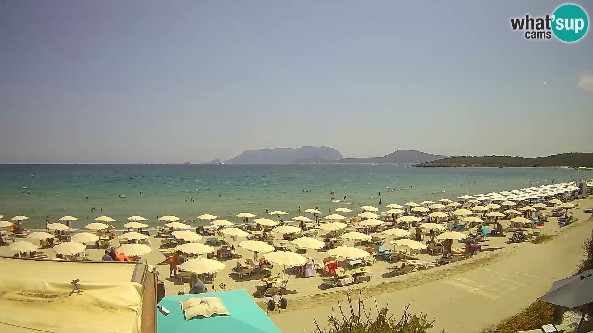 Plaža Pittulongu spletna kamera v živo Olbia – Sardinija – Italija