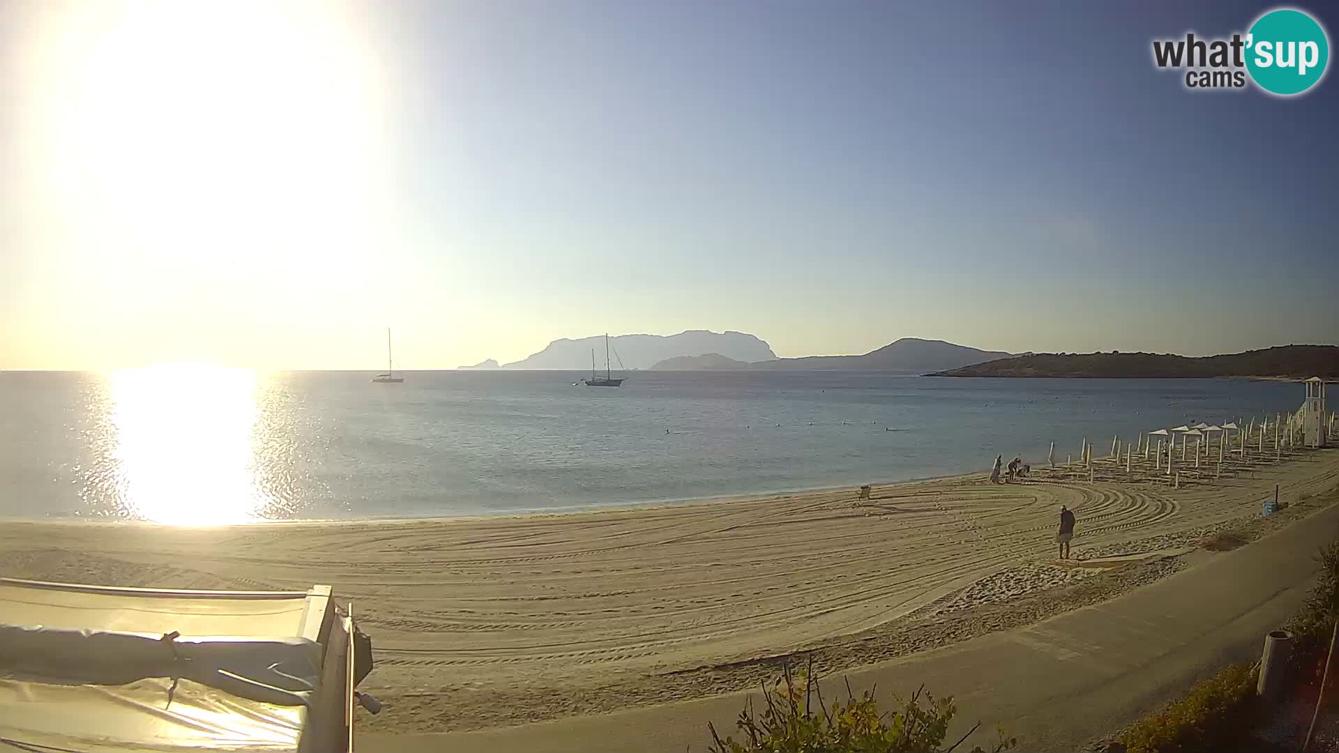 Plaža Pittulongu spletna kamera v živo Olbia – Sardinija – Italija