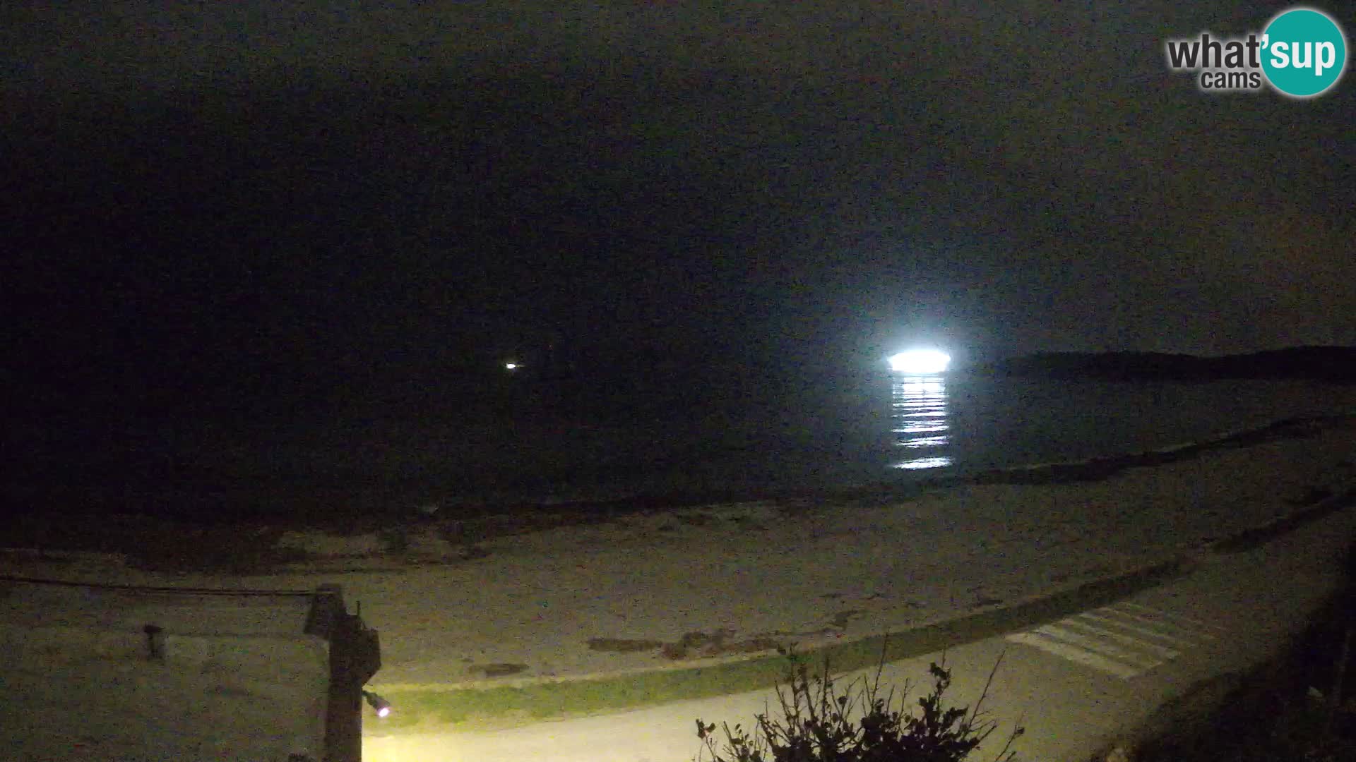 Plaža Pittulongu spletna kamera v živo Olbia – Sardinija – Italija