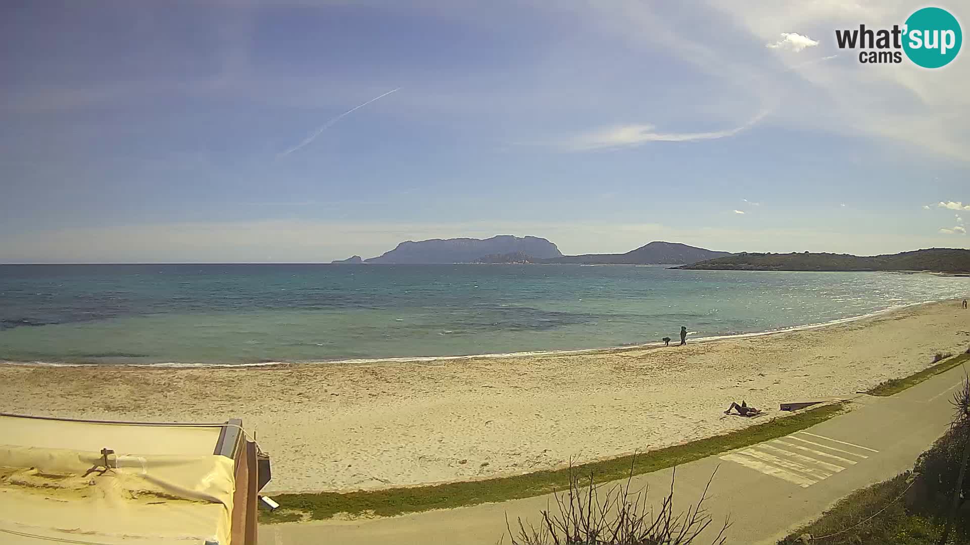 Plaža Pittulongu spletna kamera v živo Olbia – Sardinija – Italija