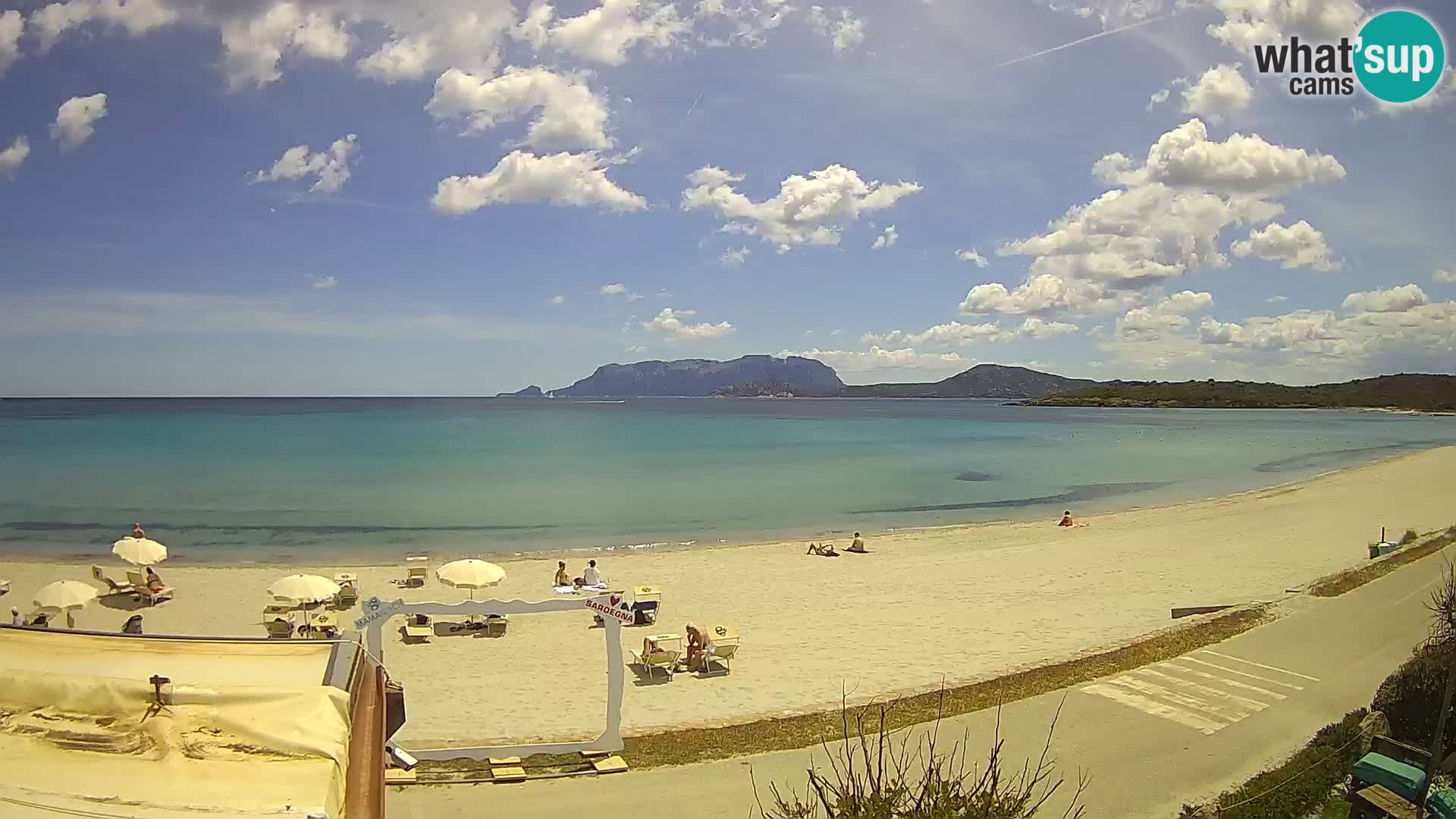 Plaža Pittulongu spletna kamera v živo Olbia – Sardinija – Italija