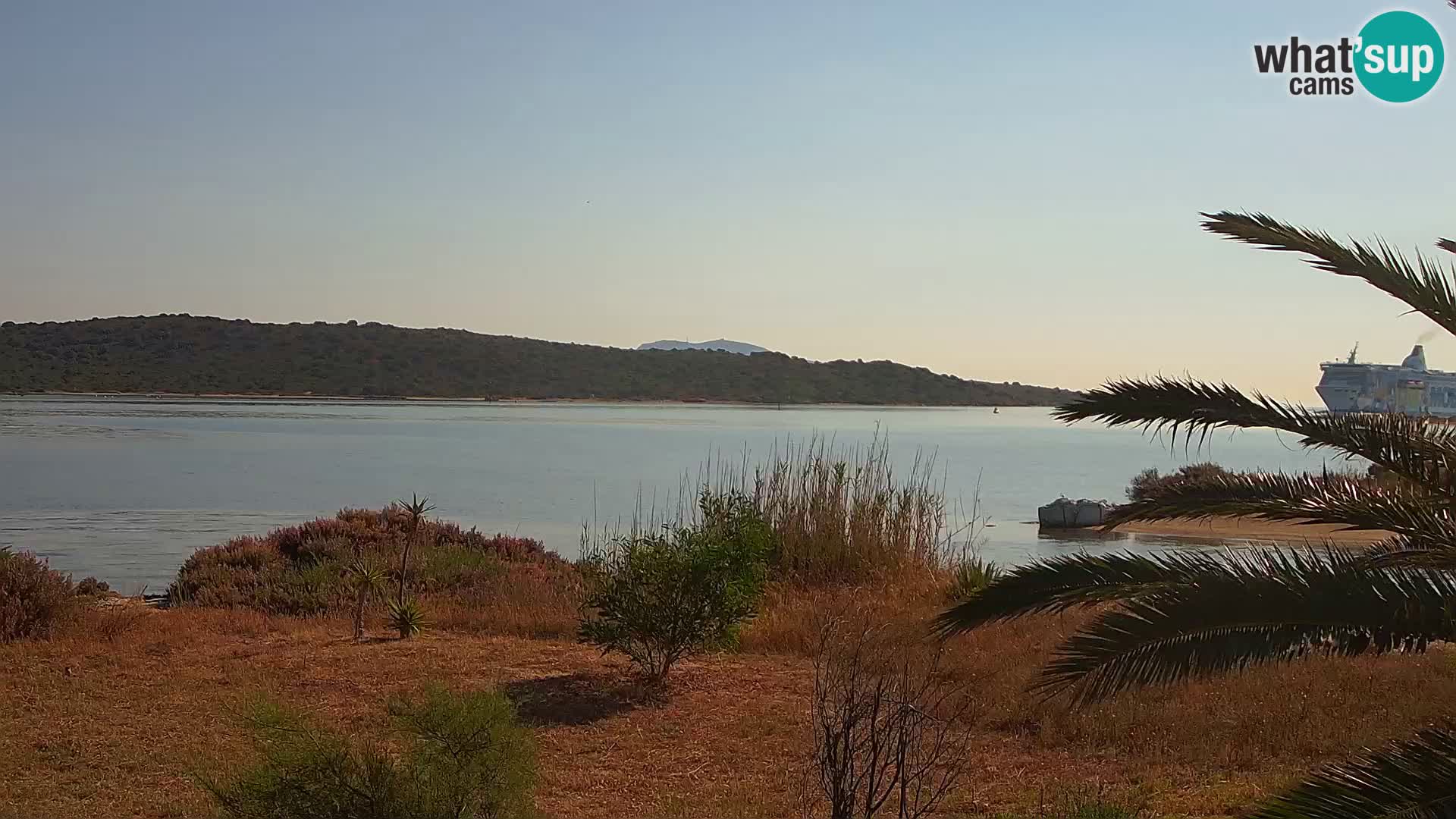 Webcam Olbia port – entrance to the port of Olbia