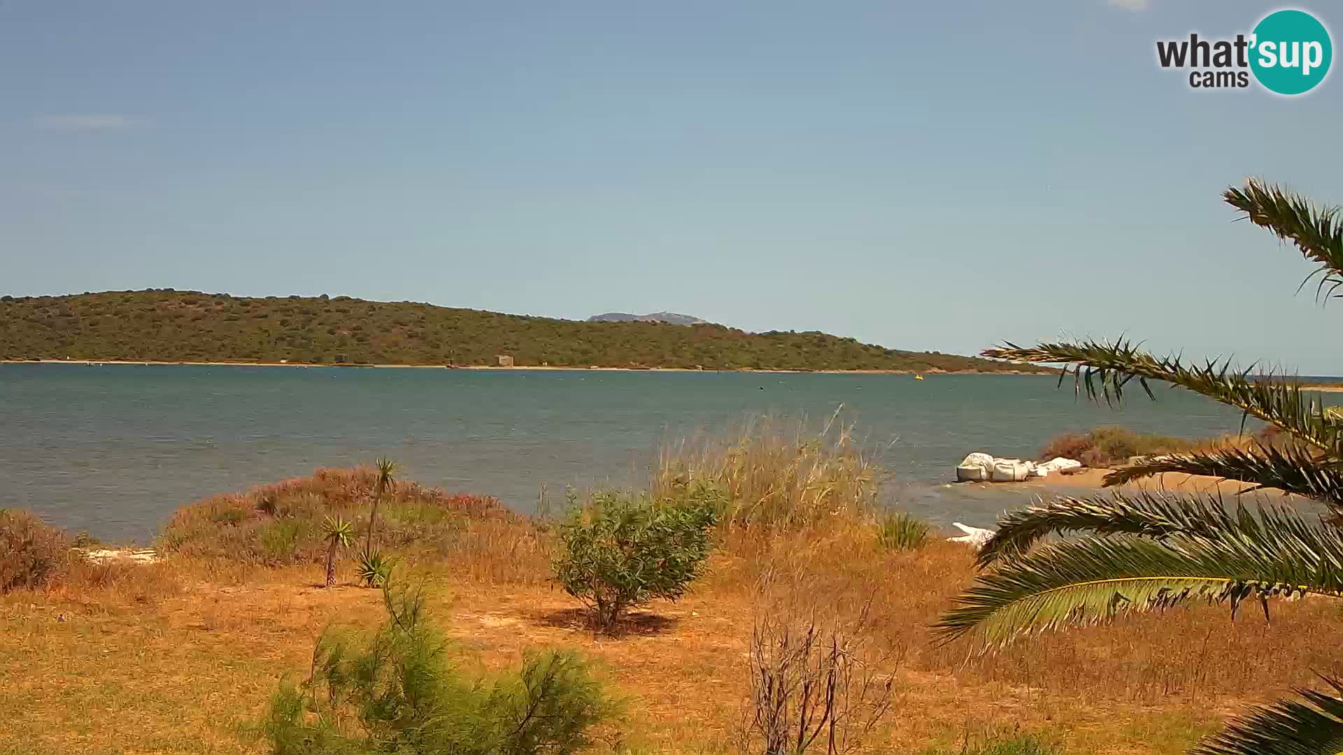 Spletna kamera pristanišče Olbia – vhod v pristanišče Olbia
