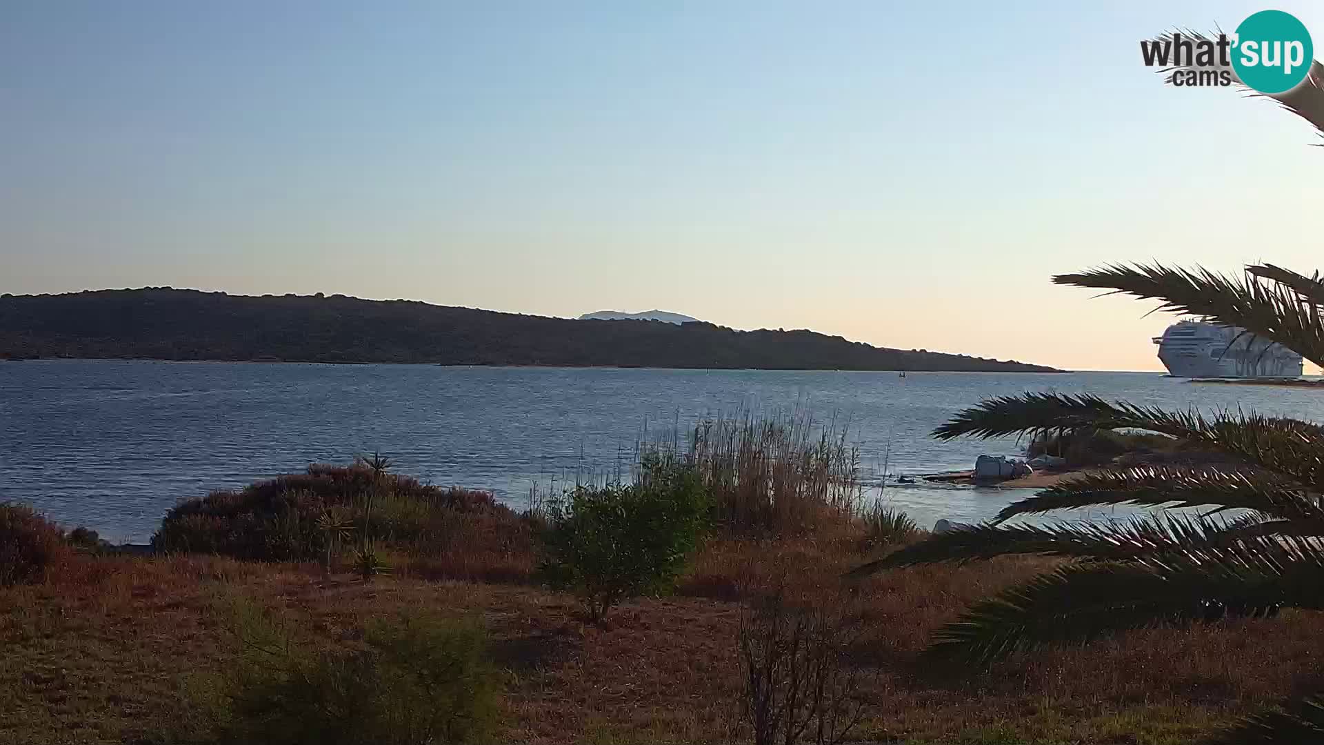 Camera web puerto de Olbia – entrada al puerto de Olbia