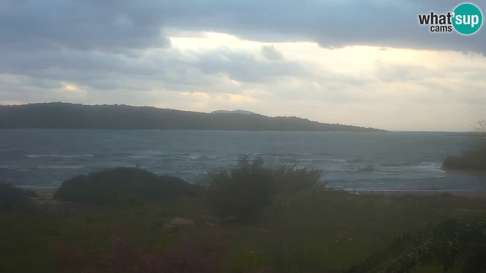 Webcam Olbia port – entrance to the port of Olbia