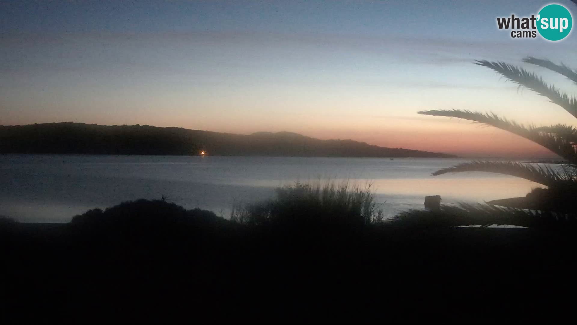 Camera web puerto de Olbia – entrada al puerto de Olbia