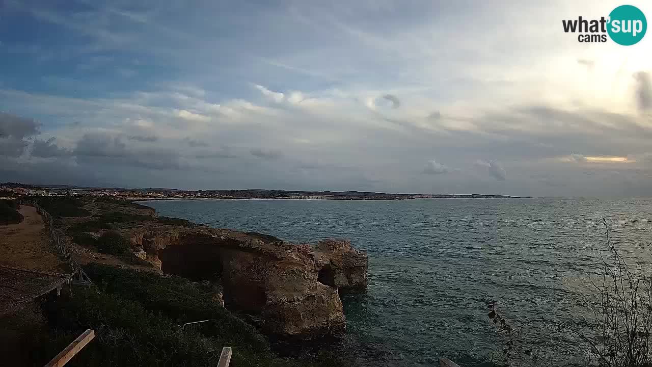 Live Webcam Putzu Idu Strand – Arco di S’Architteddu – Oristano livecam Sardinien – Italien