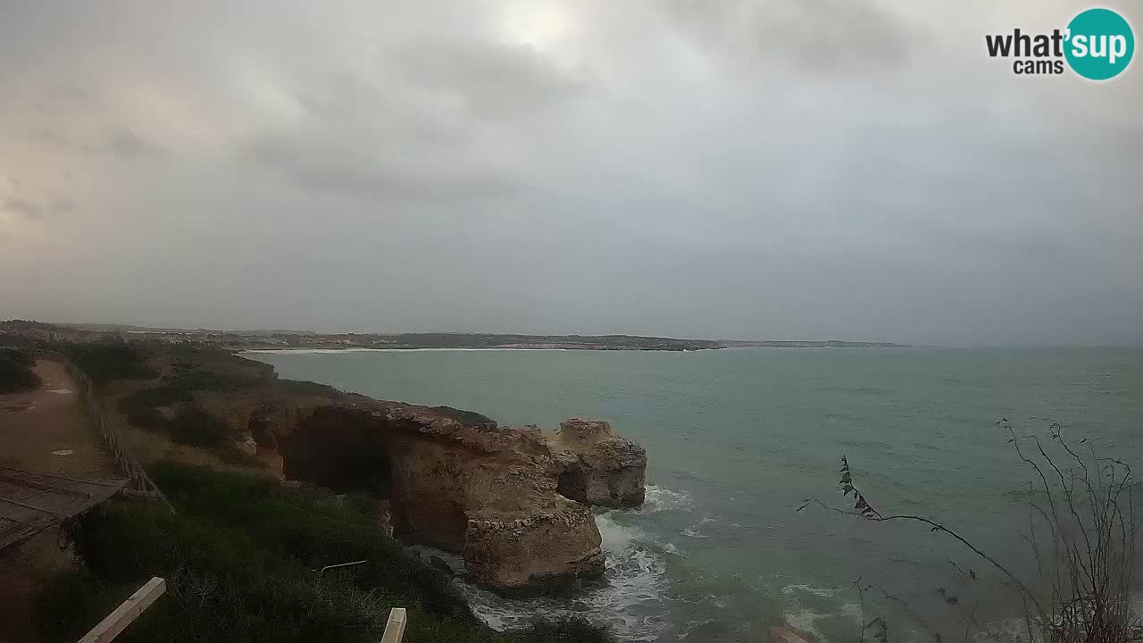 Live Webcam Putzu Idu beach – Arco di S’Architteddu – Oristano livecam Cerdeña – Italia