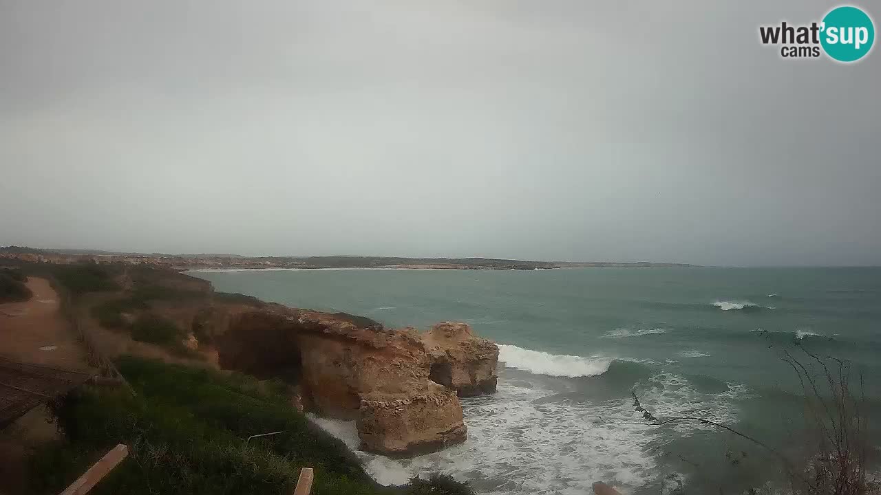 Web kamera uživo Plaža Putzu Idu – Arco di S’Architteddu – Oristano Sardinija – Italija