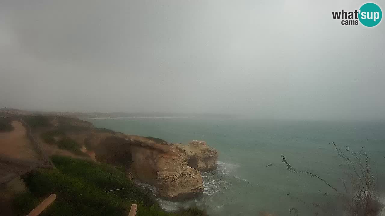 Web kamera uživo Plaža Putzu Idu – Arco di S’Architteddu – Oristano Sardinija – Italija