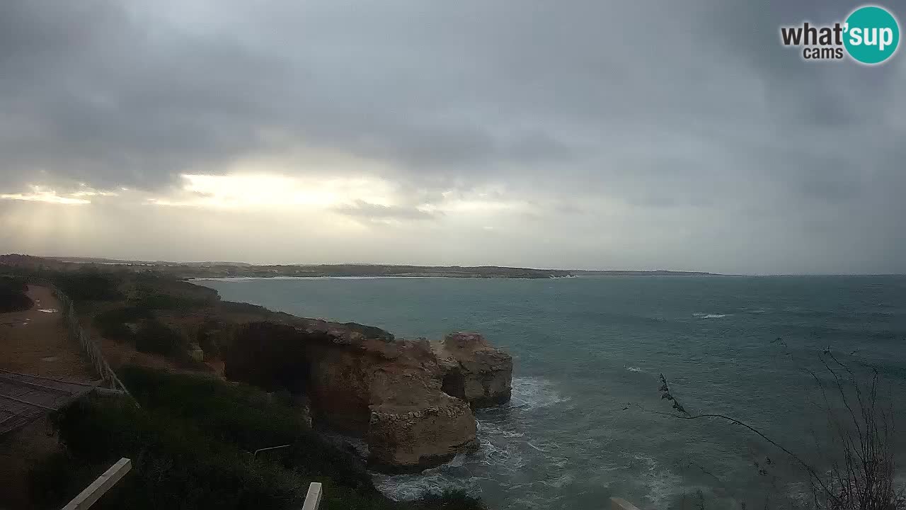 Live Webcam Putzu Idu Strand – Arco di S’Architteddu – Oristano livecam Sardinien – Italien