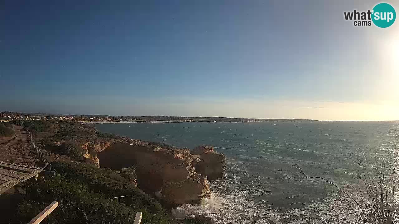 Web kamera uživo Plaža Putzu Idu – Arco di S’Architteddu – Oristano Sardinija – Italija