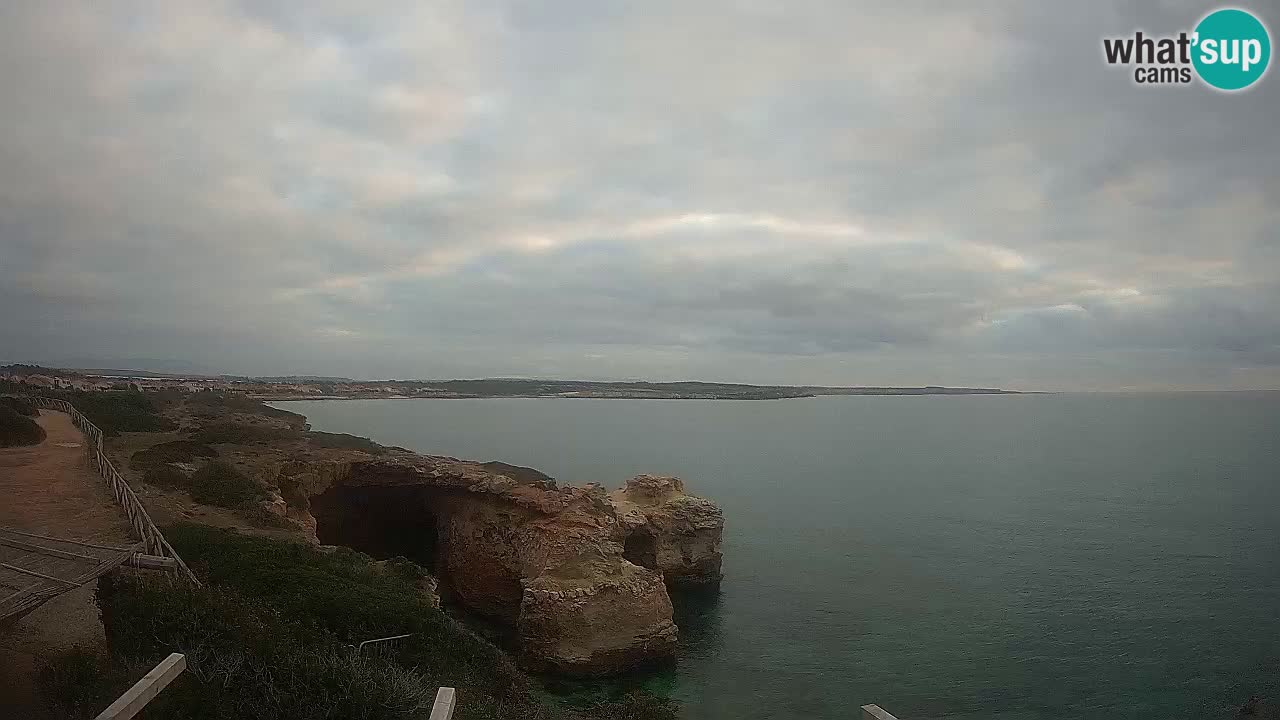 Web kamera uživo Plaža Putzu Idu – Arco di S’Architteddu – Oristano Sardinija – Italija