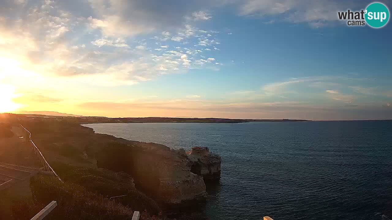 Web kamera uživo Plaža Putzu Idu – Arco di S’Architteddu – Oristano Sardinija – Italija