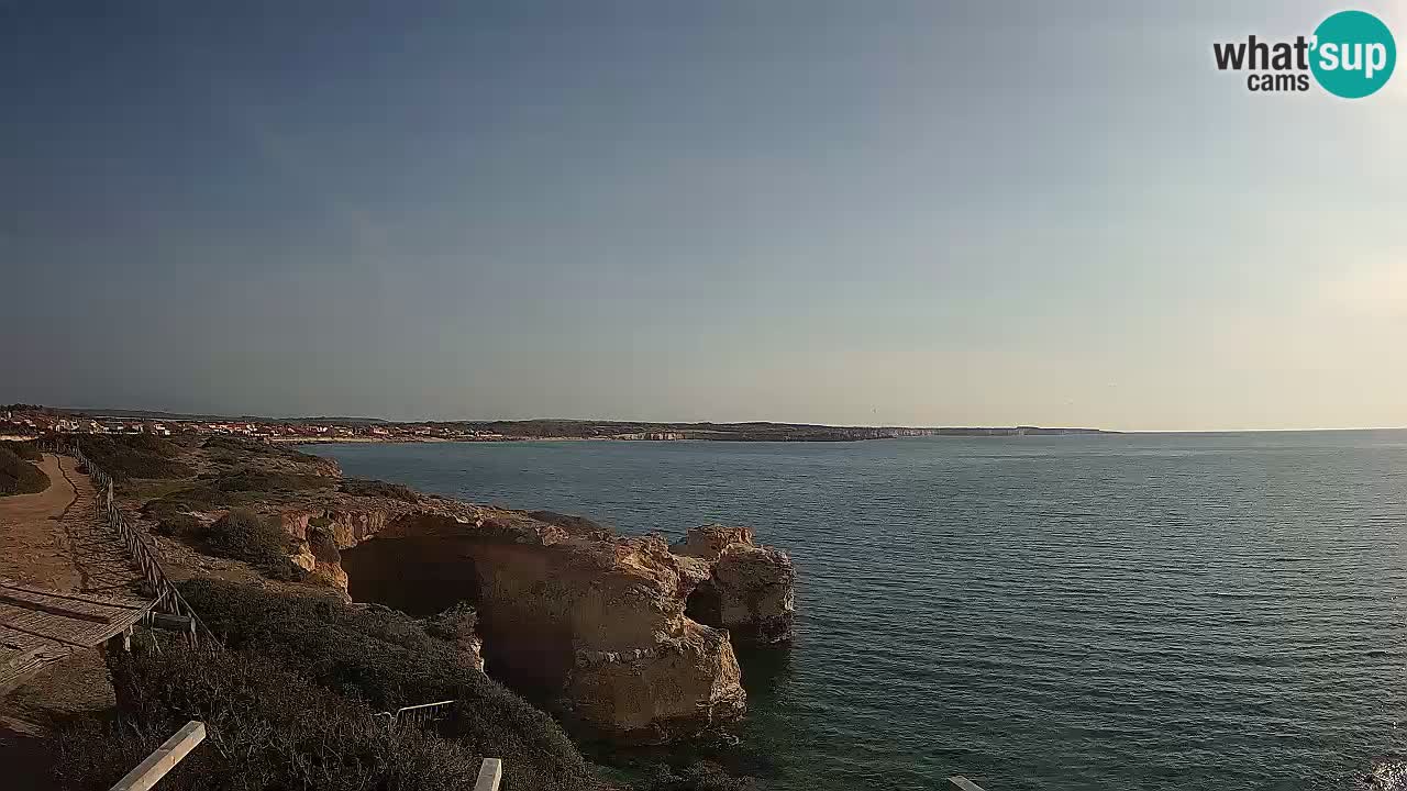 Web kamera uživo Plaža Putzu Idu – Arco di S’Architteddu – Oristano Sardinija – Italija