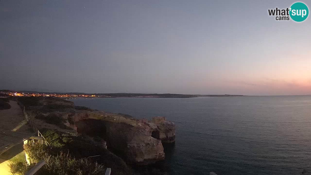 Live Webcam Putzu Idu beach – Arco di S’Architteddu – Oristano livecam Sardinia – Italy