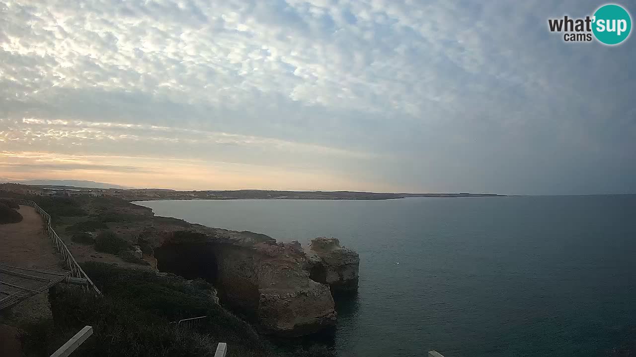 Live Webcam Putzu Idu beach – Arco di S’Architteddu – Oristano livecam Cerdeña – Italia