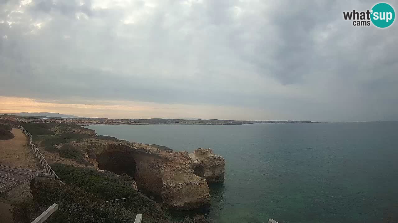 Live Webcam Putzu Idu beach – Arco di S’Architteddu – Oristano livecam Sardinia – Italy