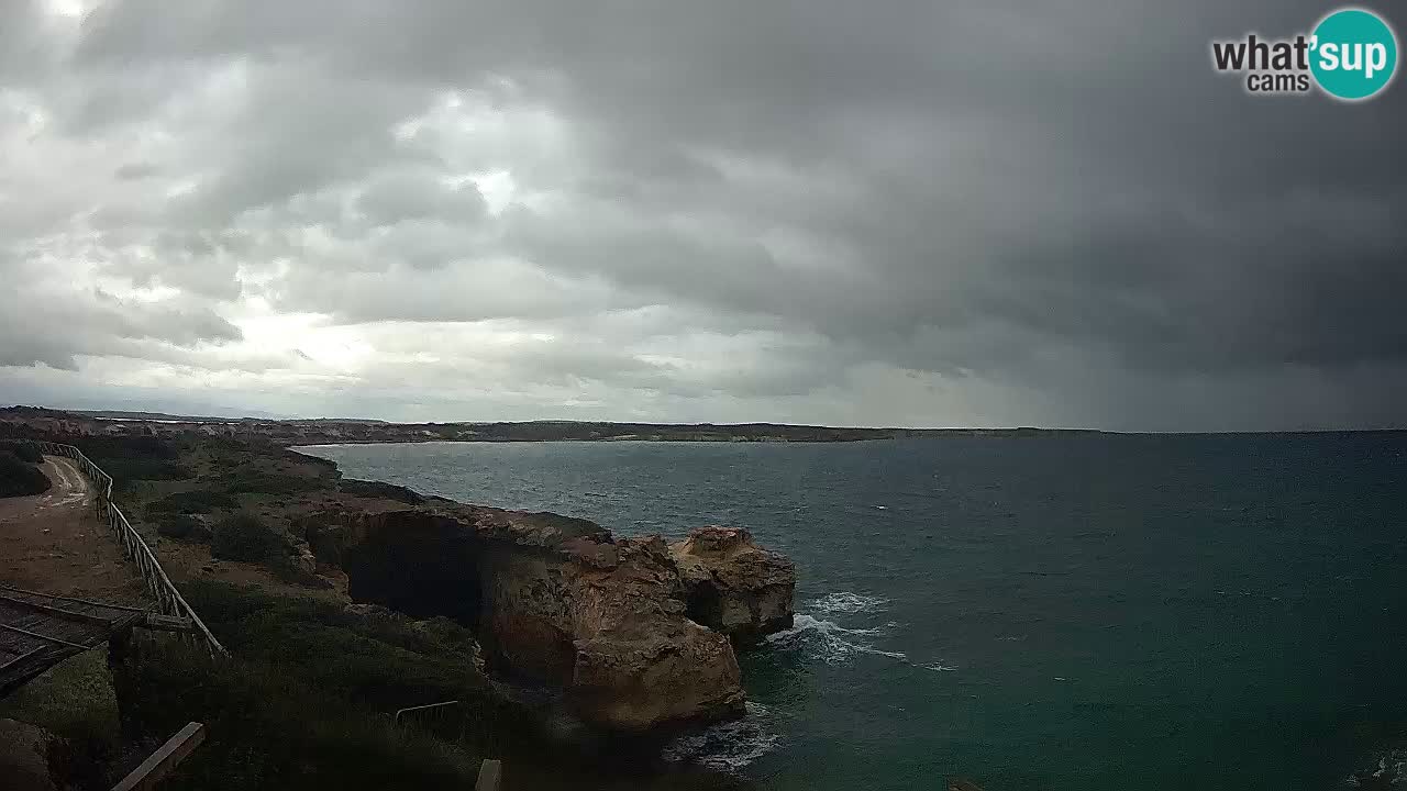 Live Webcam Putzu Idu beach – Arco di S’Architteddu – Oristano livecam Sardinia – Italy