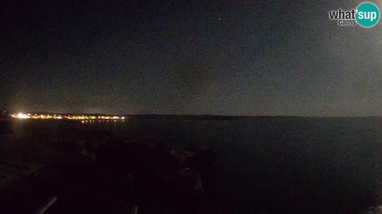 Spletna kamera v živo Plaža Putzu Idu – Arco di S’Architteddu – webcam Oristano Sardinija – Italija