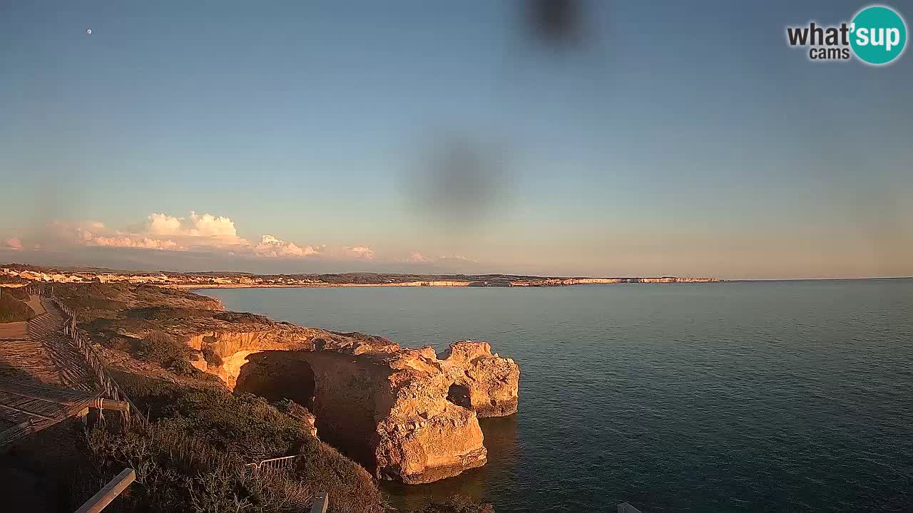 Live Webcam Putzu Idu beach – Arco di S’Architteddu – Oristano livecam Sardinia – Italy