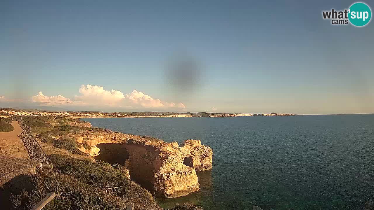 Web kamera uživo Plaža Putzu Idu – Arco di S’Architteddu – Oristano Sardinija – Italija