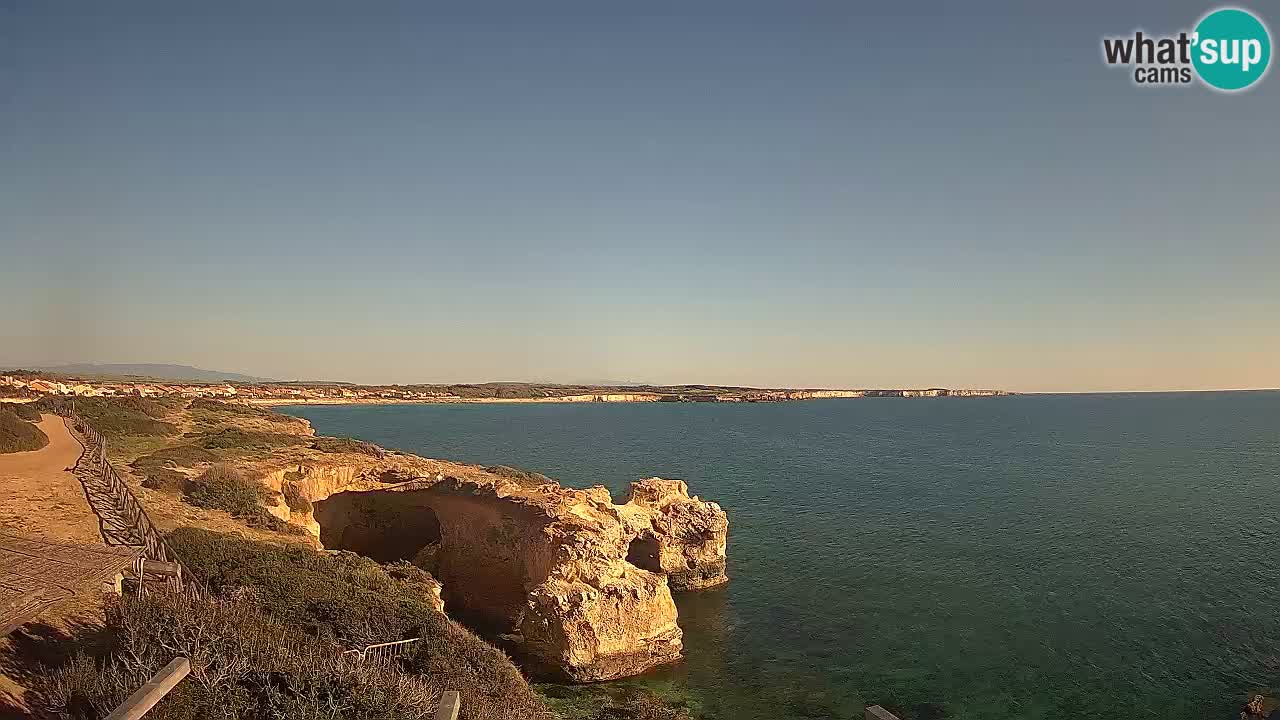 Live Webcam Putzu Idu Strand – Arco di S’Architteddu – Oristano livecam Sardinien – Italien