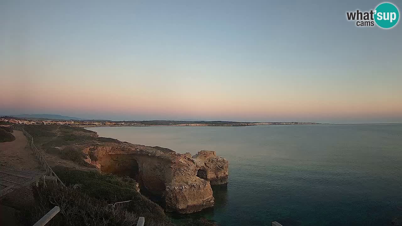 Live Webcam Putzu Idu Strand – Arco di S’Architteddu – Oristano livecam Sardinien – Italien