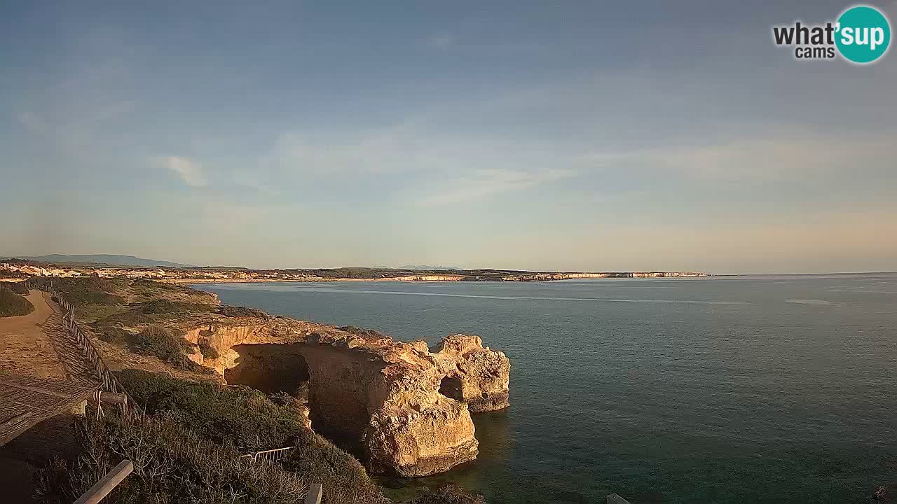 Live Webcam Putzu Idu Strand – Arco di S’Architteddu – Oristano livecam Sardinien – Italien