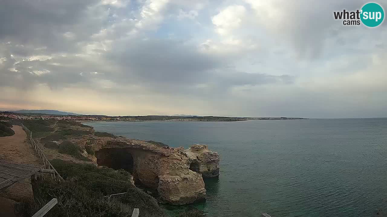 Live Webcam Putzu Idu beach – Arco di S’Architteddu – Oristano livecam Sardinia – Italy