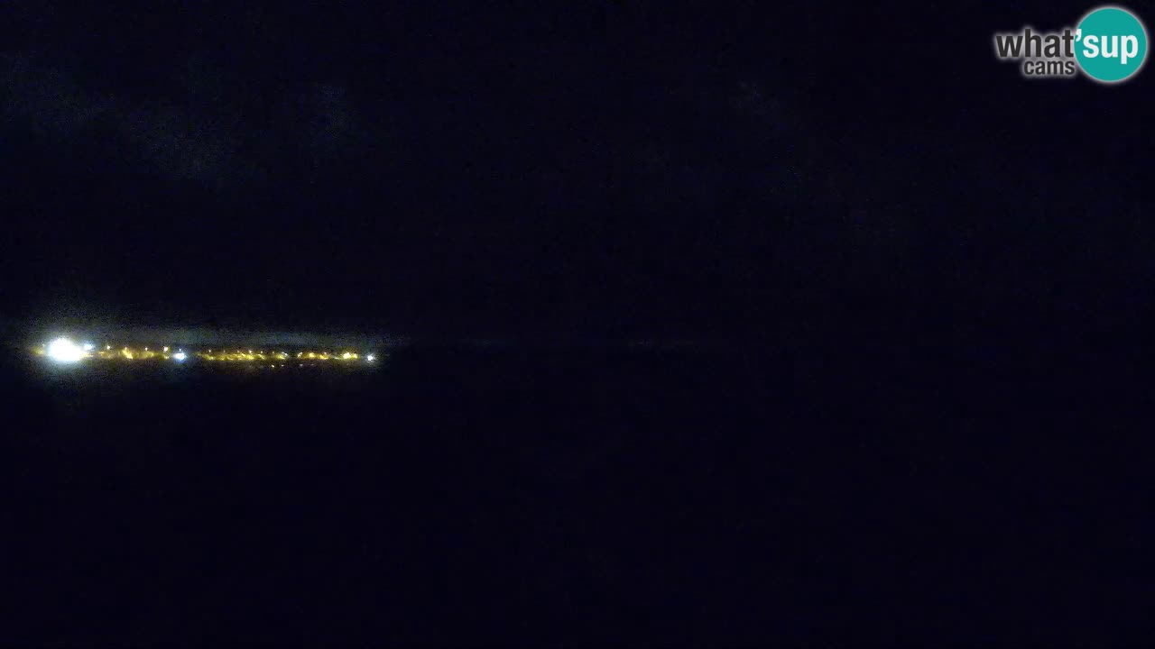 Spletna kamera v živo Plaža Putzu Idu – Arco di S’Architteddu – webcam Oristano Sardinija – Italija