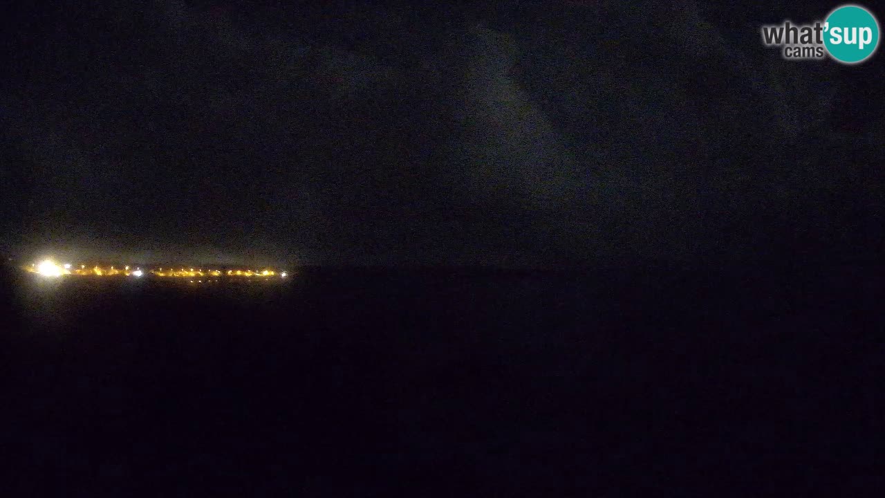 Spletna kamera v živo Plaža Putzu Idu – Arco di S’Architteddu – webcam Oristano Sardinija – Italija