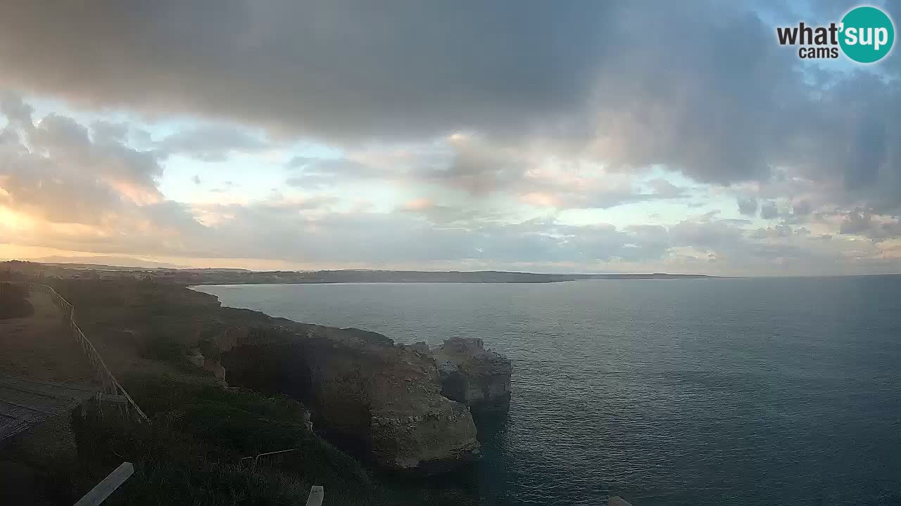 Live Webcam Putzu Idu beach – Arco di S’Architteddu – Oristano livecam Cerdeña – Italia