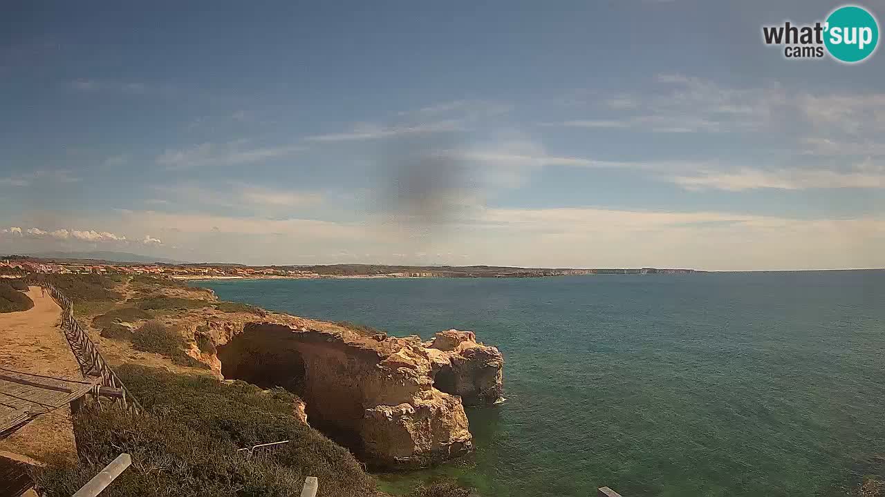 Spletna kamera v živo Plaža Putzu Idu – Arco di S’Architteddu – webcam Oristano Sardinija – Italija