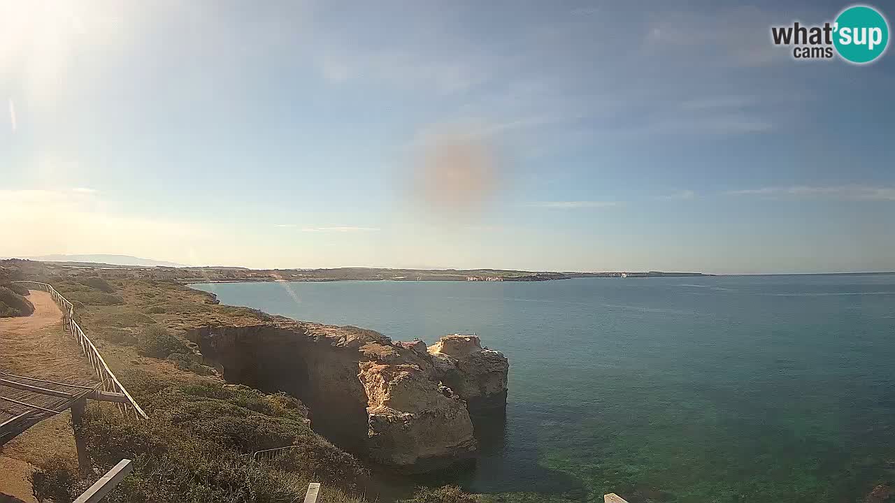 Web kamera uživo Plaža Putzu Idu – Arco di S’Architteddu – Oristano Sardinija – Italija