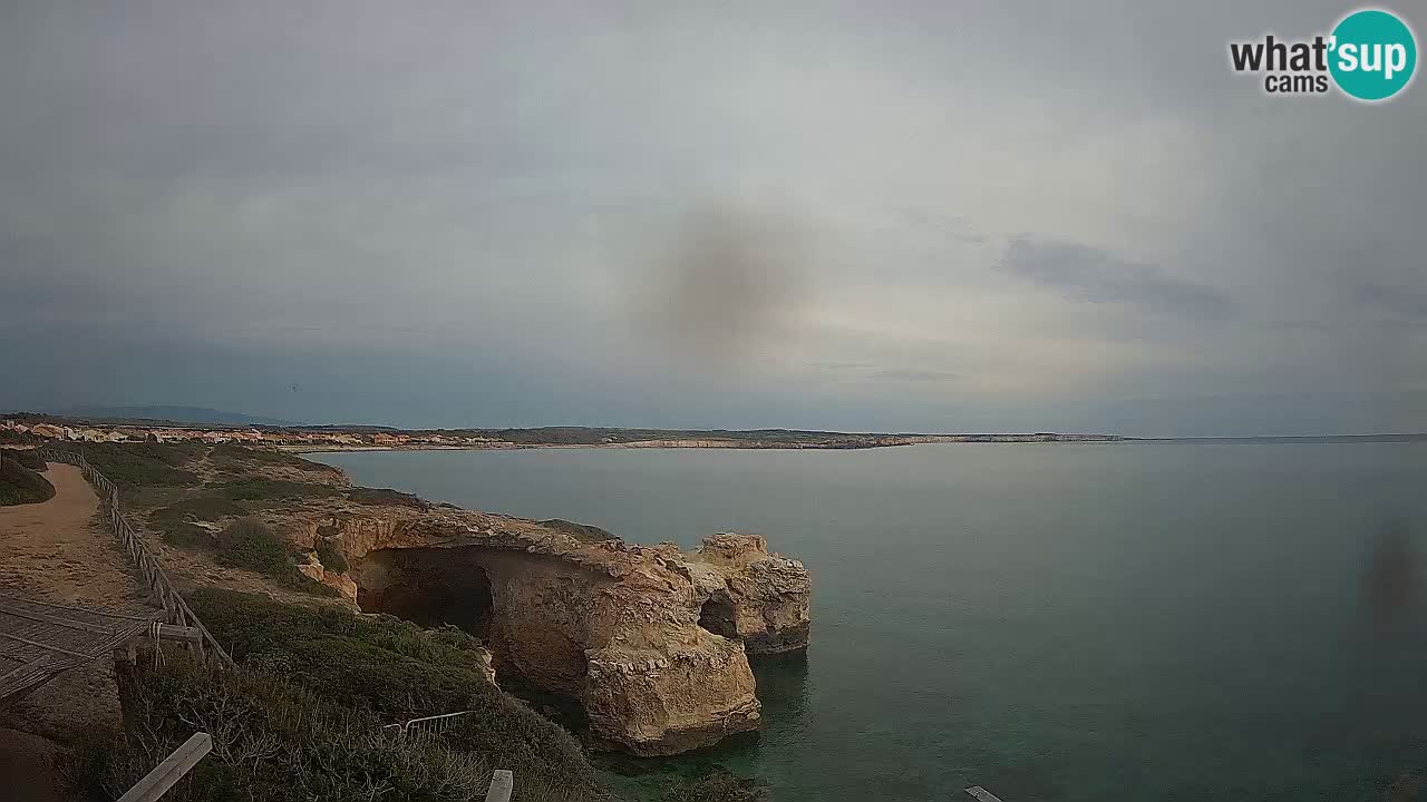 Live Webcam Putzu Idu beach – Arco di S’Architteddu – Oristano livecam Cerdeña – Italia