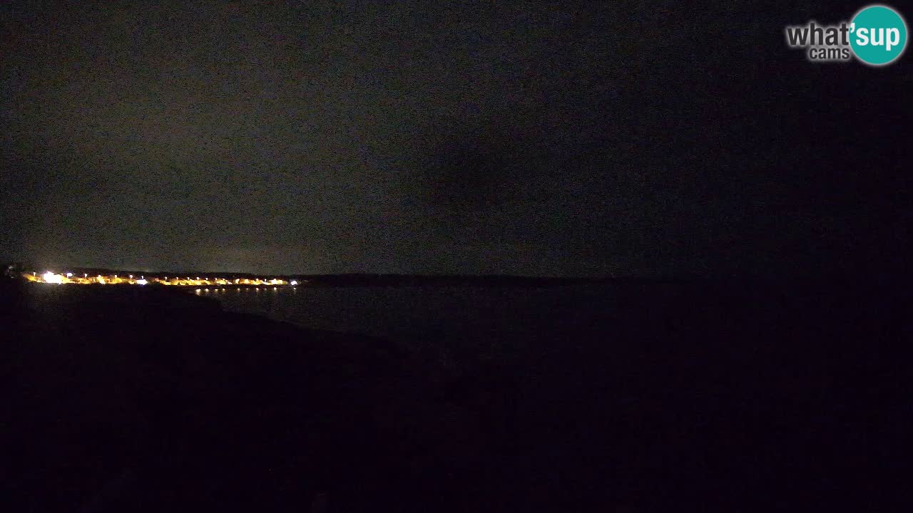 Spletna kamera v živo Plaža Putzu Idu – Arco di S’Architteddu – webcam Oristano Sardinija – Italija