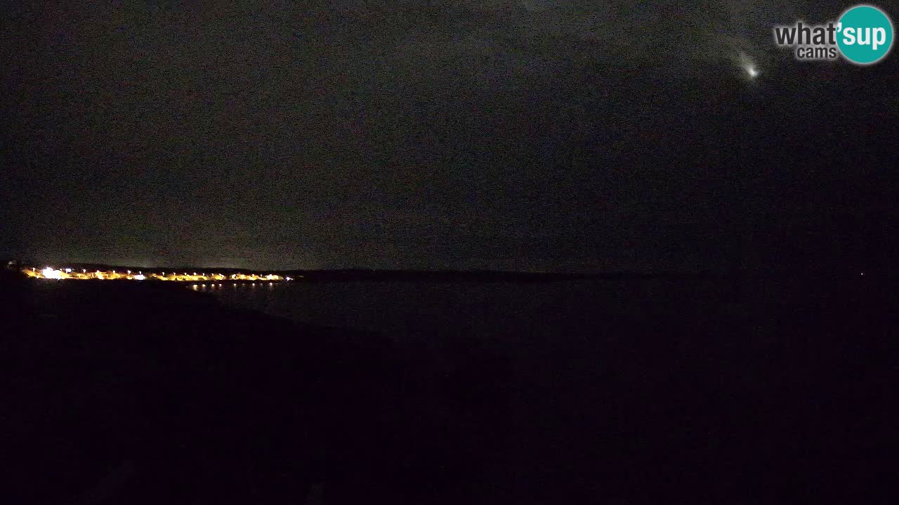 Spletna kamera v živo Plaža Putzu Idu – Arco di S’Architteddu – webcam Oristano Sardinija – Italija