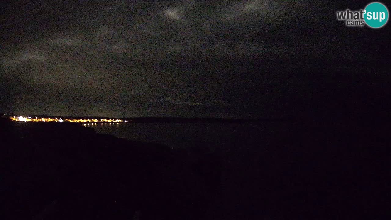 Spletna kamera v živo Plaža Putzu Idu – Arco di S’Architteddu – webcam Oristano Sardinija – Italija