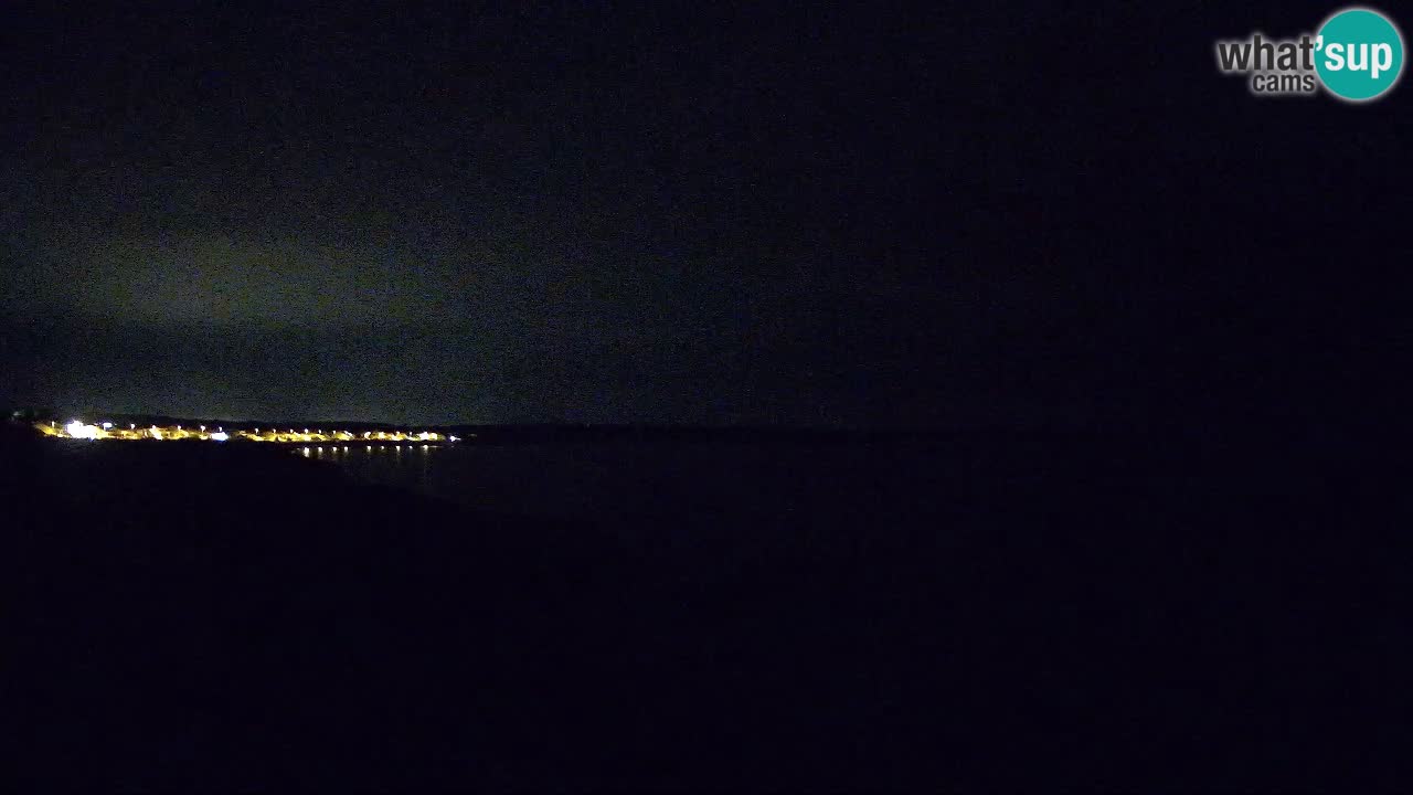 Spletna kamera v živo Plaža Putzu Idu – Arco di S’Architteddu – webcam Oristano Sardinija – Italija