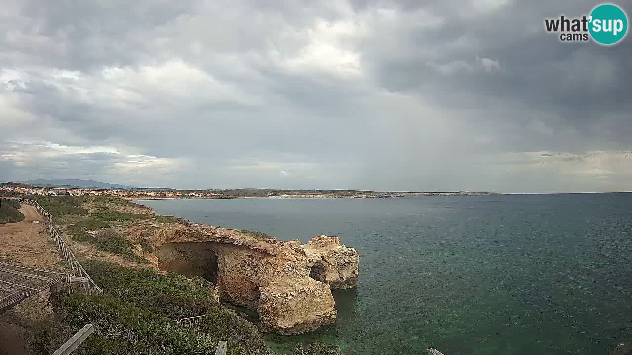 Live Webcam Putzu Idu beach – Arco di S’Architteddu – Oristano livecam Cerdeña – Italia