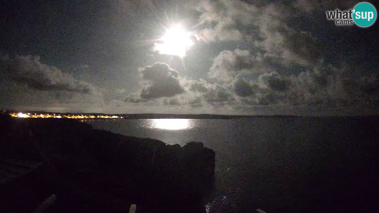 Live Webcam Putzu Idu beach – Arco di S’Architteddu – Oristano livecam Sardinia – Italy