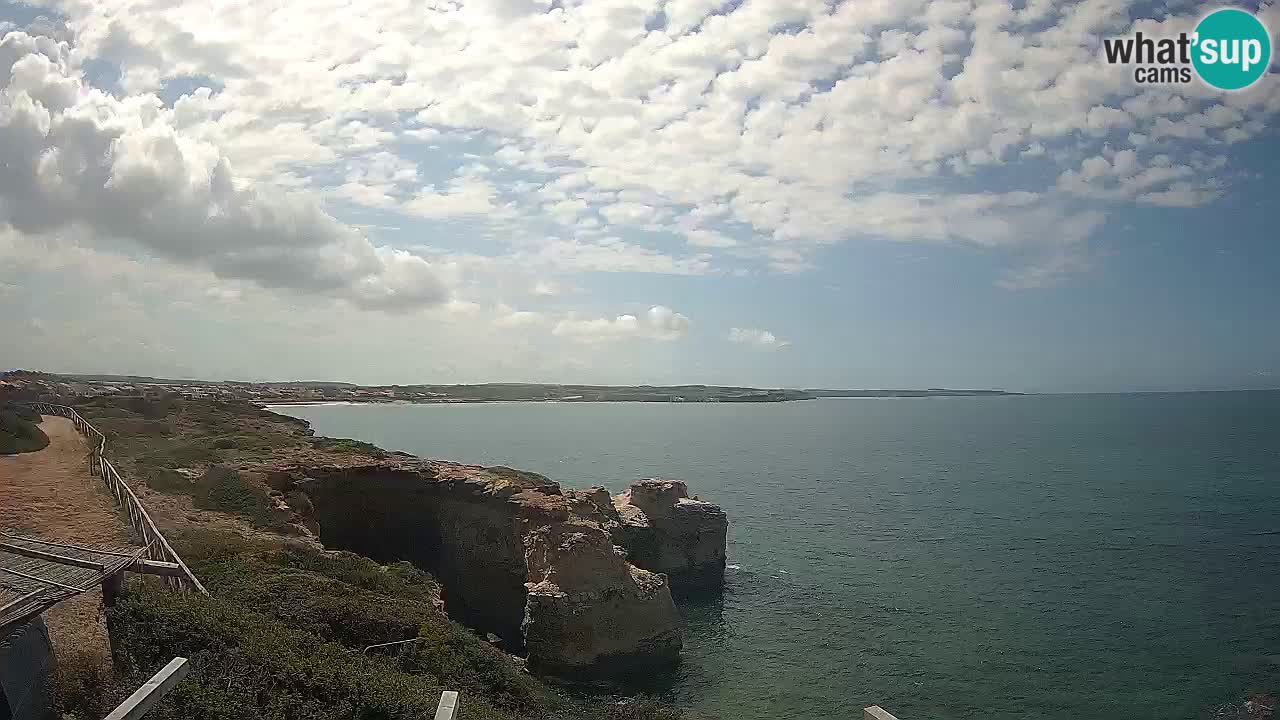 Spletna kamera v živo Plaža Putzu Idu – Arco di S’Architteddu – webcam Oristano Sardinija – Italija