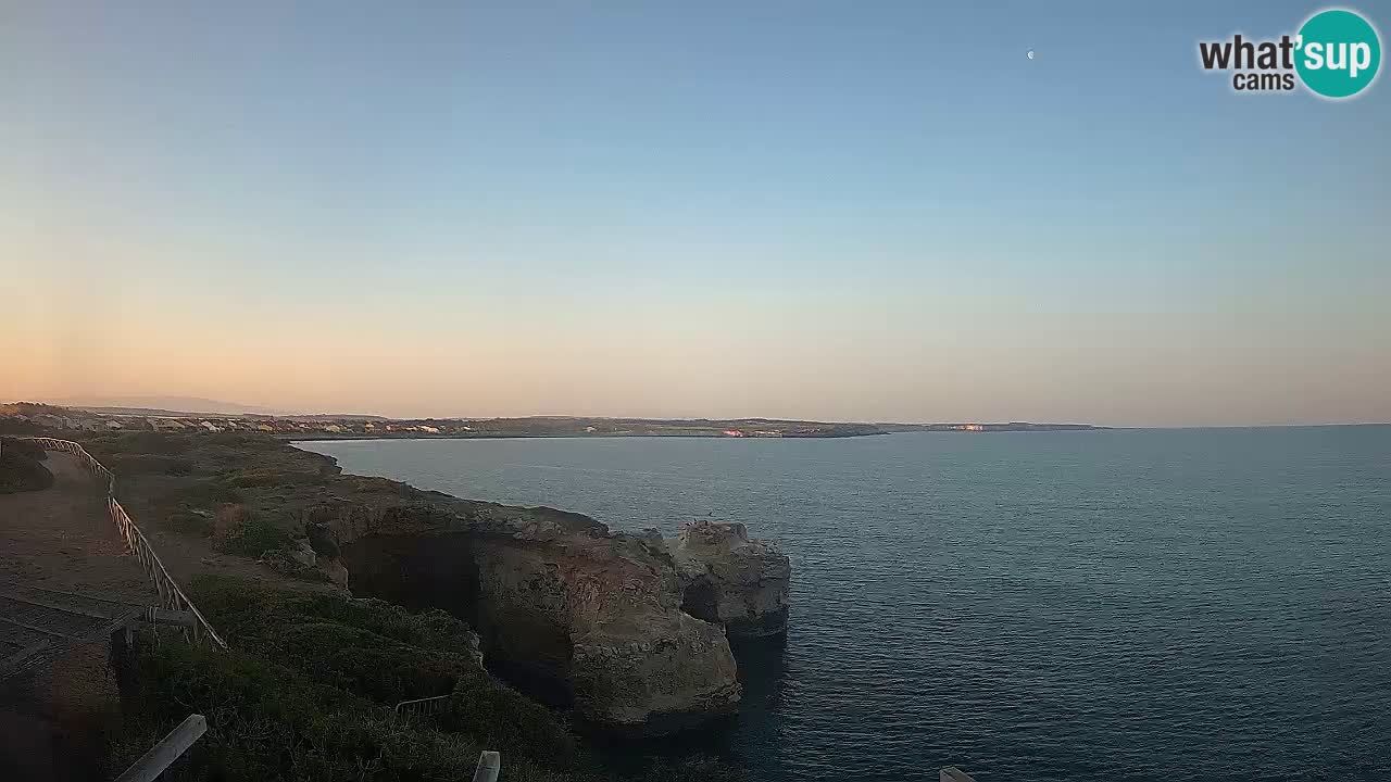 Web kamera uživo Plaža Putzu Idu – Arco di S’Architteddu – Oristano Sardinija – Italija