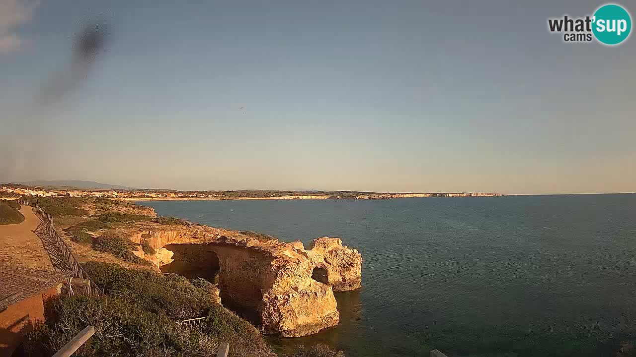 Live Webcam Putzu Idu beach – Arco di S’Architteddu – Oristano livecam Cerdeña – Italia