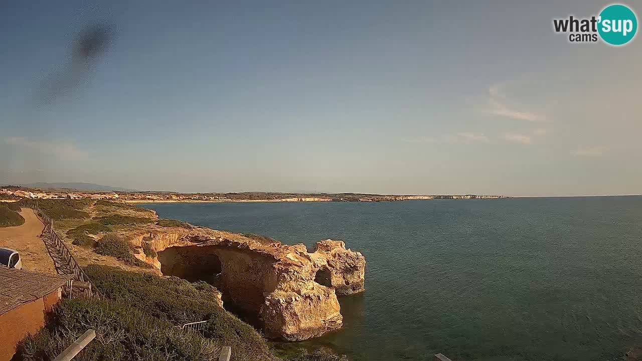 Web kamera uživo Plaža Putzu Idu – Arco di S’Architteddu – Oristano Sardinija – Italija