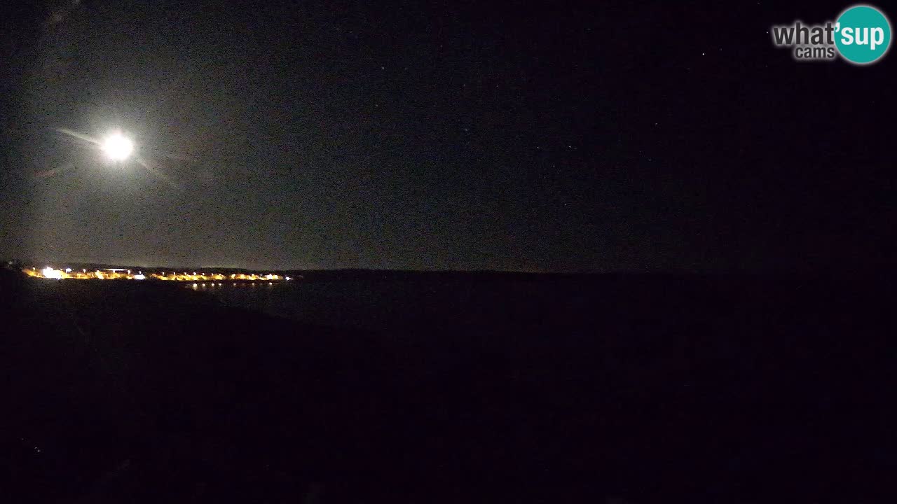 Spletna kamera v živo Plaža Putzu Idu – Arco di S’Architteddu – webcam Oristano Sardinija – Italija