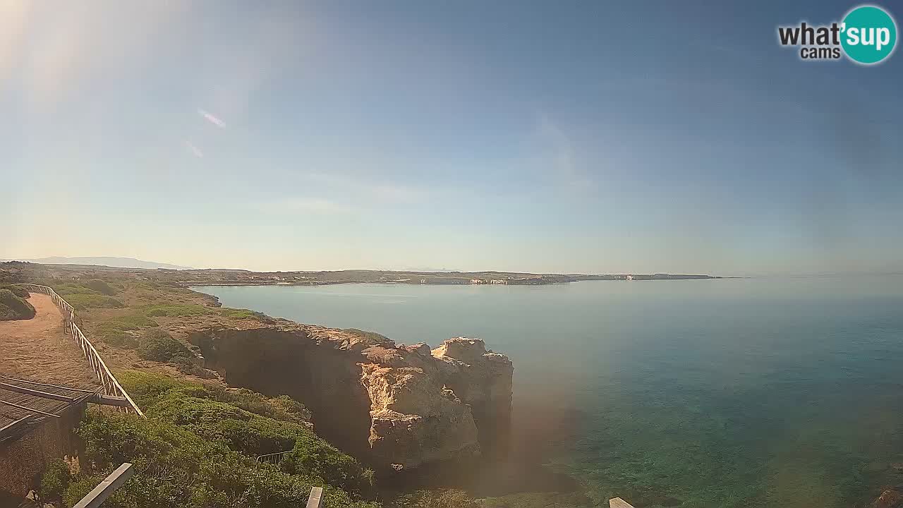 Spletna kamera v živo Plaža Putzu Idu – Arco di S’Architteddu – webcam Oristano Sardinija – Italija