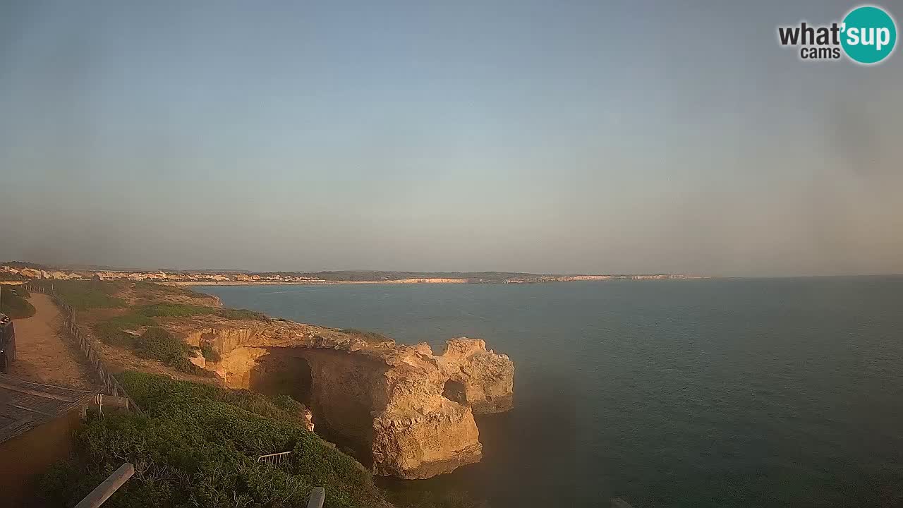 Live Webcam Putzu Idu beach – Arco di S’Architteddu – Oristano livecam Sardinia – Italy