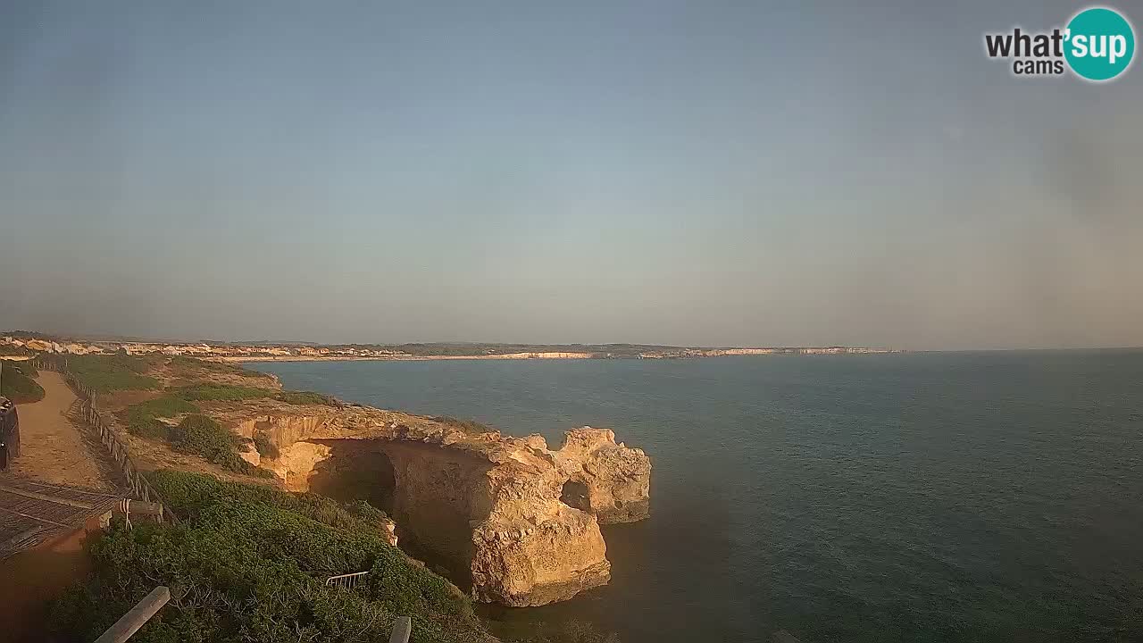 Live Webcam Putzu Idu beach – Arco di S’Architteddu – Oristano livecam Sardinia – Italy